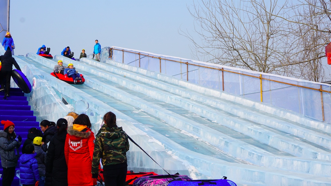 長(zhǎng)春奇遇,，米雪漂流與冰滑梯的浪漫激情之旅